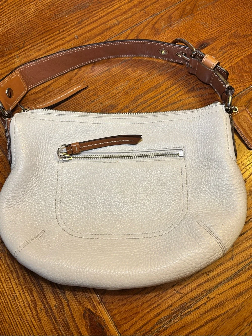 Vintage Y2K Coach Soho Ivory Leather Hobo Shoulder Bag F13106